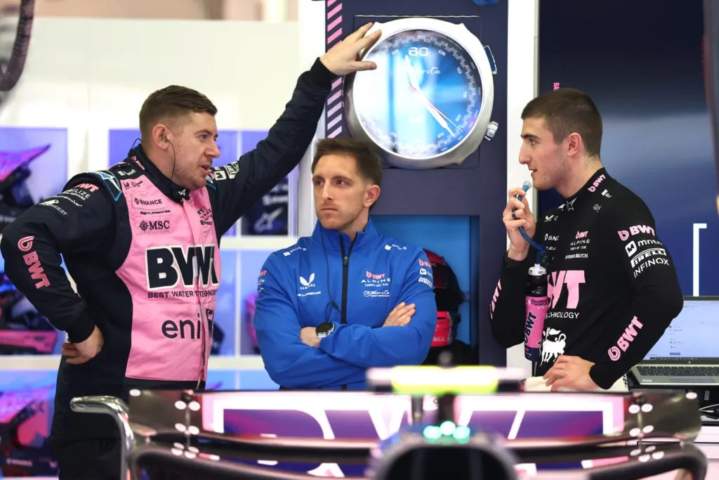 바레인에서의 Formula 1 테스트 - 1일차' title='Jolyon Palmer는 Jack Doohan이 Franco Colapinto를 알파인 예비 드라이버로 설치하면서 집중해야 한다고 생각하는 것