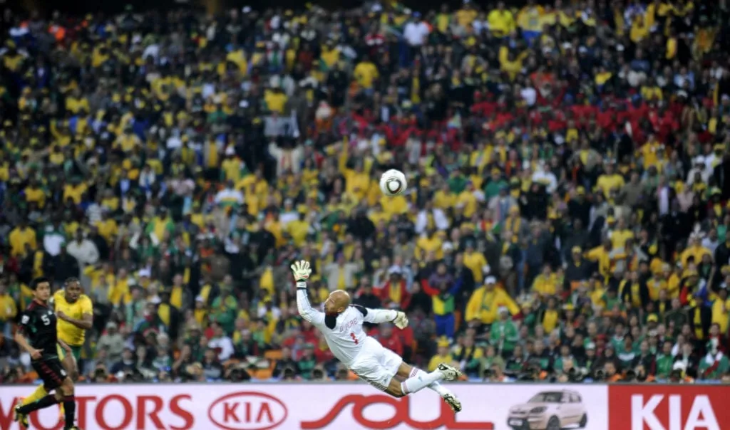 Meksiko' title='MM-kisojen tavoite vapaalle agentille on vuoden 2010 Etelä-Afrikan sankarin Tshabalalan ura