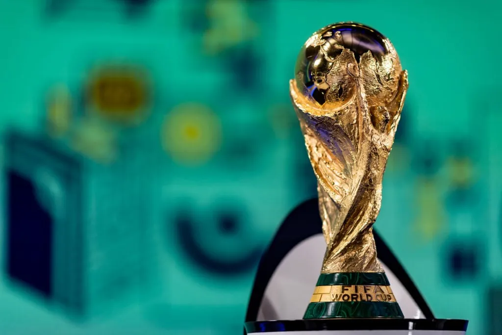 Wat is de WK-trofee' title='Wat is de WK-trofee van Qatar? FIFA heeft de duurste sportgong