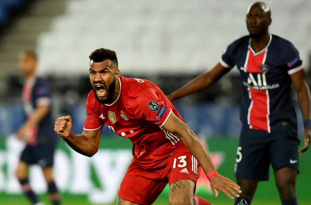 PARIS FRANKRIKE - 13 APRIL: Eric Maxim Choupo-Moting från FC Bayern Muenchen firar efter att ha gjort mål med sitt lag' title='Vem är Eric Maxim Choupo-Motings agent? Hjärnorna bakom anfallarens chockrörelser