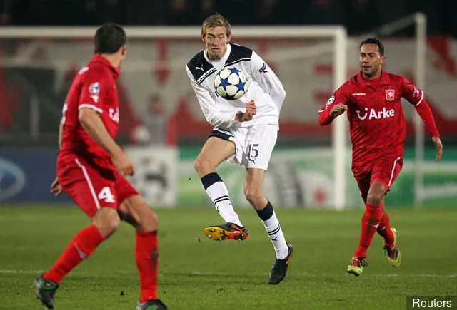 Tottenham' title='Peter Crouch lobt das furchtlose Tottenham-Team von 2010
