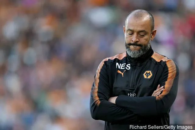 Nuno Espirito Santo, der Wolves-Manager, sah während des Sky Bet Championship-Spiels zwischen Hull City und Wolverhampton Wanderers im KCOM-Stadion am 15. August 2017 in Hull niedergeschlagen aus...' title='Die Wölfe sollten wieder für Hwang Hee-Chan von RB Salzburg einsteigen