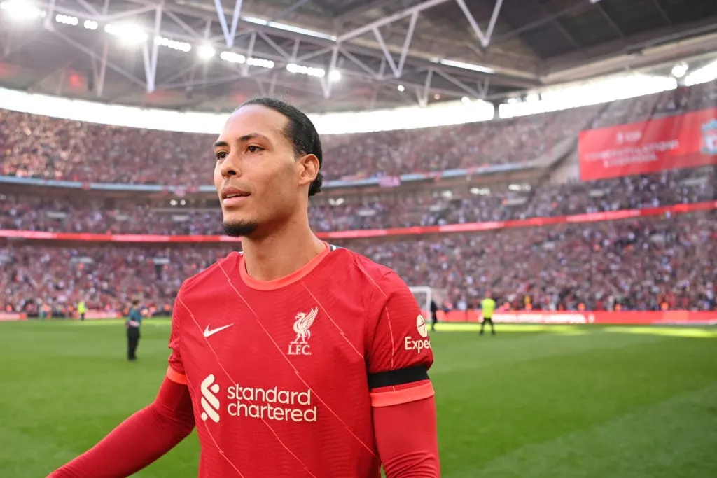 Virgil van Dijk Liverpool' title='Arsenal-Fan im Wert von 89 Millionen Pfund: 7 der größten Premier-League-Transfers aller Zeiten