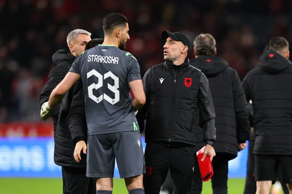 Sverige mot Albania - Internasjonal Vennskapskamp' title='Hva eks-Man City og West Ham-stjernen Pablo Zabaleta gjør nå som fansen spotstjerne ved EM 2024