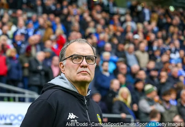 2018年11月4日、イングランド・ウィガンのDWスタジアムで行われたウィガン・アスレティック対リーズ・ユナイテッドのスカイベットチャンピオンシップ戦中のリーズ・ユナイテッド監督マルセロ・ビエルサ。' title='確定: ウェスト・ブロムウィッチ・アルビオン対リーズ・ユナイテッドのラインナップ