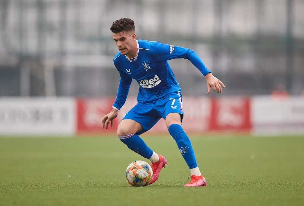 レンジャーズのスター、ヤニス・ハギ、ルーマニアの敗戦を受けて怒りを認める プレスブランドのコメント「奇妙」' title='レンジャーズのスター、ヤニス・ハギ、ルーマニアの敗戦を受けて怒りを認める プレスブランドのコメント「奇妙」