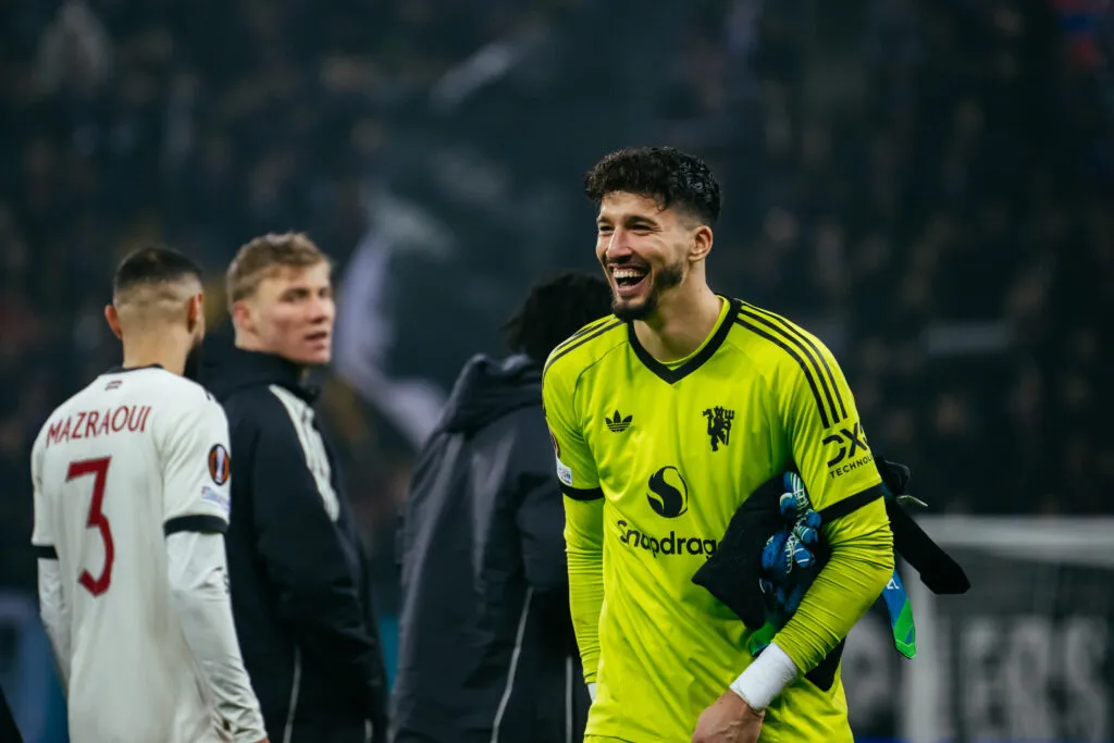 Fotbal Club FCSB v Manchester United - UEFA Europa League 2024/25 League Phase MD8' title='Hvad skete der sidste gang, Altay Bayindir startede for Man United, et godt varsel om Newcastle-opgøret