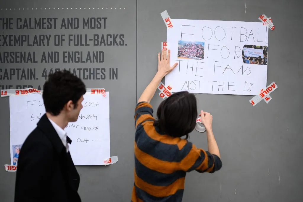 Fünf der schlimmsten Dinge, die die Kroenkes während ihrer Zeit bei Arsenal getan haben' title='Fünf der schlimmsten Dinge, die die Kroenkes während ihrer Zeit bei Arsenal getan haben