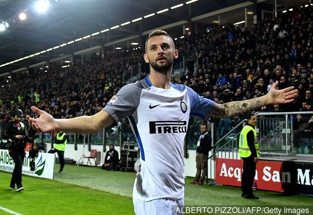 インテル・ミラノ' title='マルセロ・ブロゾヴィッチがインテル・ミラノファンからブーイングを浴びたが、エバートンの移籍はさらに魅力的か?