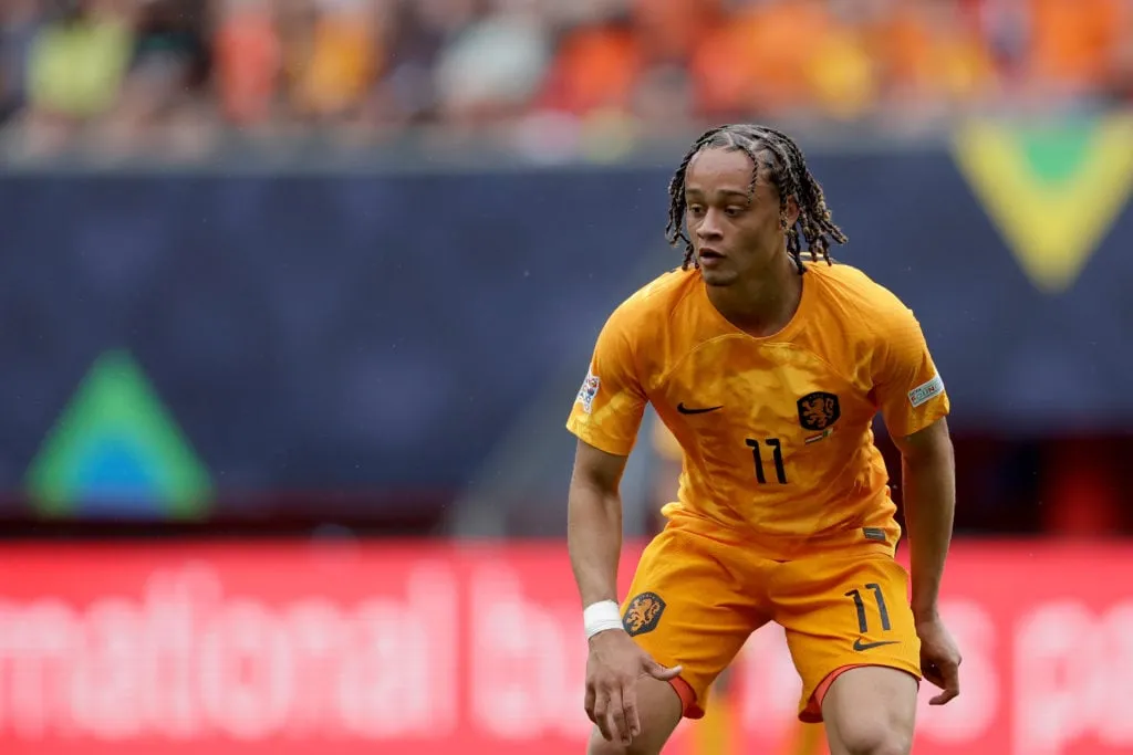 Xavi Simons' title=''Loistavaa katsottavaa'... Ian Wright jäi järkyttyneeksi 'uskomattomasta' pelintekijästä, jonka Arsenal etsii