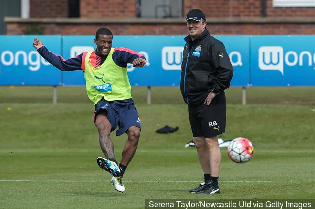 뉴캐슬' title='조르지니오 바이날둠(Georginio Wijnaldum)이 뉴캐슬 감독 라파엘 베니테스에 대해 평결을 내렸습니다.