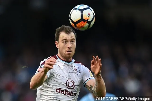 Бернлі' title='Ньюкасл павінен супернічаць з Чэлсі і падпісаць Эшлі Барнс