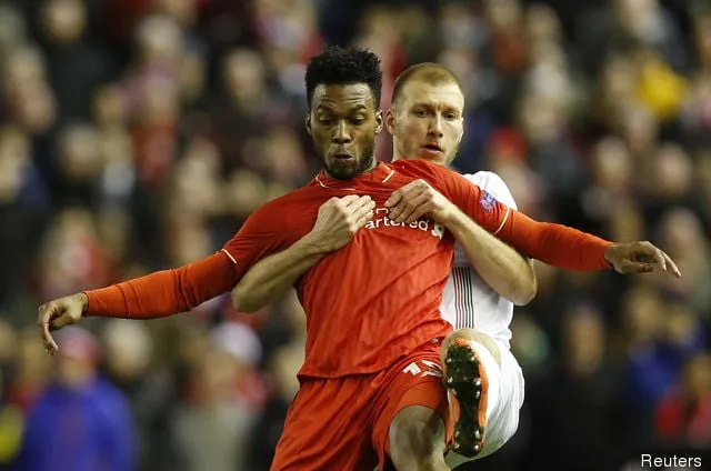 Liverpool' title='Ragnar Klavan v Martin Skrtel: Er Estonia-stjernen en opgradering til Liverpool?