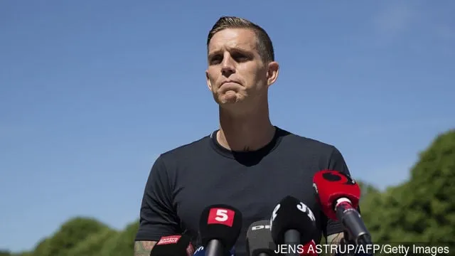 Дацкі футбольны абаронца 'Брондбю' Даніэль Агер абвясціў аб завяршэнні кар'еры на прэс-канферэнцыі ў дацкім Відаўрэ 9 чэрвеня 2016 года.' title='«Мы сумуем па табе»; Заўзятары Ліверпуля адправілі паведамленне Даніэлю Агеру ў Twitter