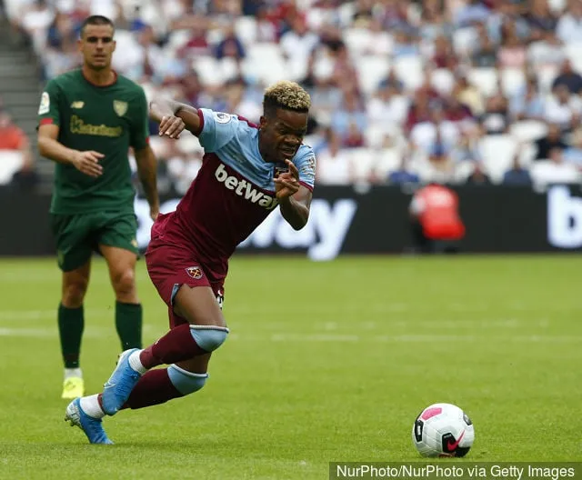 West Ham United' title='West Brom-fansen reagerar på West Ham-lånade Grady Dianganas debut