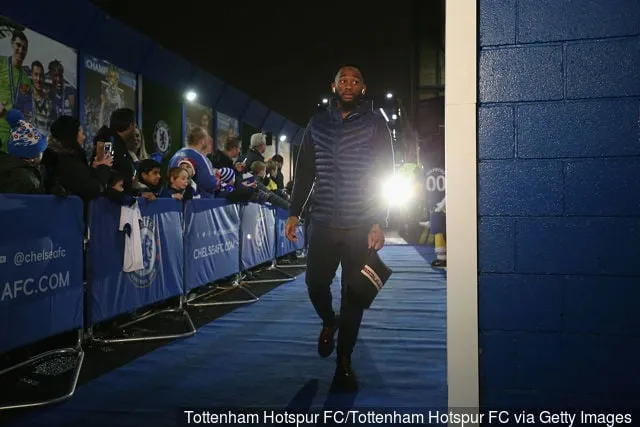 Georges-Kevin Nkoudou van Tottenham Hotspur arriveert tijdens de Carabao Cup halve finale tweede etappe wedstrijd tussen Chelsea en Tottenham Hotspur op Stamford Bridge op 24 januari 2019 in Londen...' title='Verslag: Tottenham-outcast Georges-Kevin N'Koudou krijgt medische behandeling in Monaco