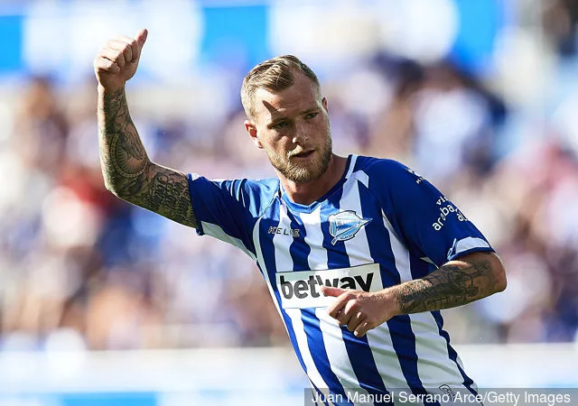 John Guidetti från Deportivo Alaves reagerar under La Liga-matchen mellan Deportivo Alaves och RCD Espanyol på Estadio de Mendizorroza den 2 september 2018 i Vitoria-Gasteiz Spanien.' title='John Guidetti berömmer Celtic-fans och erkänner att saker och ting blev 'otäcka' efter att ha avvisat Bhoys övergång