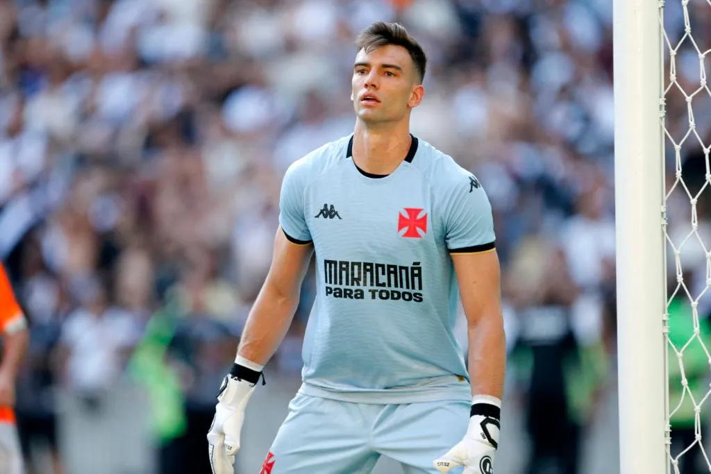 Nova Iguaçu - CR Vasco da Gama - Vuelta Semifinal del Campeonato Estatal de Río de Janeiro' title='Los porteros no internacionales de Brasil perfilados como las ausencias de Alisson y Ederson contra Inglaterra explicadas