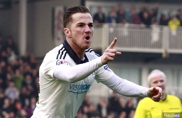 Ross McCormack celebra tras marcar el primer gol del Fulham' title='Ross McCormack: el mejor fichaje que Aston Villa podría haber esperado este verano