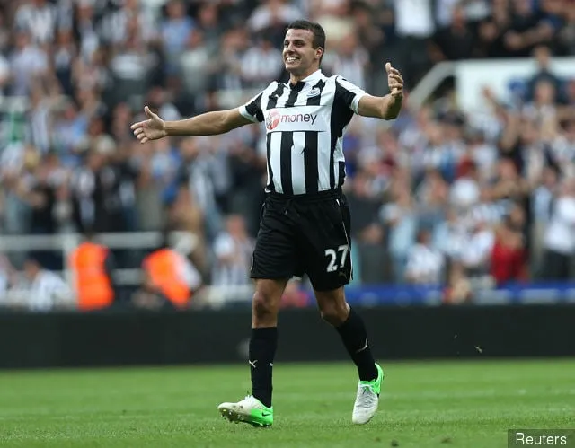 Newcastle United' title='Entinen puolustaja Steven Taylor osuu Newcastle Unitediin
