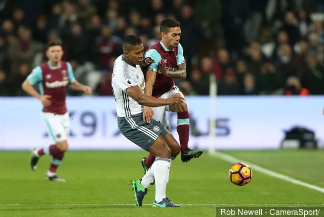 웨스트햄 유나이티드' title='웨스트햄과 아스날은 안토니오 발렌시아를 원한다 그의 에이전트는 말했다