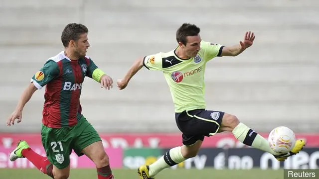 Newcastle United' title='Newcastle United wilde Gylfi Sigurdsson van Swansea City in 2012; kreeg in plaats daarvan een free-agent flop