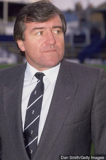 Ritratto del manager del Tottenham Hotspur Terry Venables durante una conferenza stampa tenutasi nel 1987 al White Hart Lane a Londra.' title='La leggenda del Southampton Matt Le Tissier spiega perché ha rifiutato il suo club per ragazzi, il Tottenham