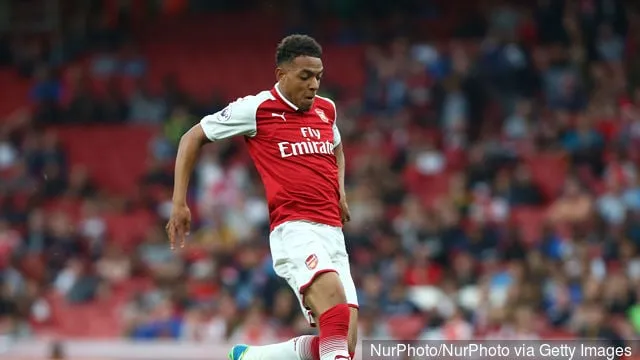 아스날 U23의 도니엘 말렌' title='Donyell Malen이 PSV로 아스날을 떠난 이유를 설명합니다.