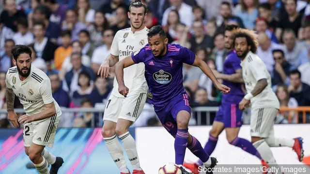 (L-R) Isco van Real Madrid Gareth Bale van Real Madrid Sofiane Boufal van Celta de Vigo tijdens de La Liga Santander-wedstrijd tussen Real Madrid en Celta de Vigo in Santiago Bernabeu op...' title='Rapport deelt voor hoeveel Southampton Sofiane Boufal zal verkopen