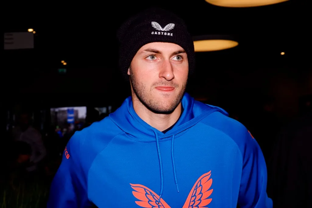 Крыніцы: пазіцыя Фейеноорда адносна Сант'яга Хіменэса на фоне цікавасці Вест Хэма і Чэлсі