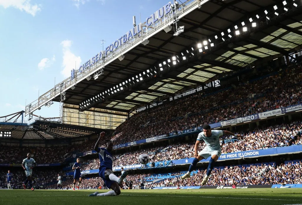 Chelsea erwägt, den englischen Nationalspieler erneut zu verpflichten, Bournemouth fürchtet nun, ihn zu verlieren