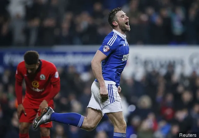 Daryl Murphy viert feest na het scoren van het tweede doelpunt voor Ipswich' title='Newcastle United is dichtbij de zet van Daryl Murphy