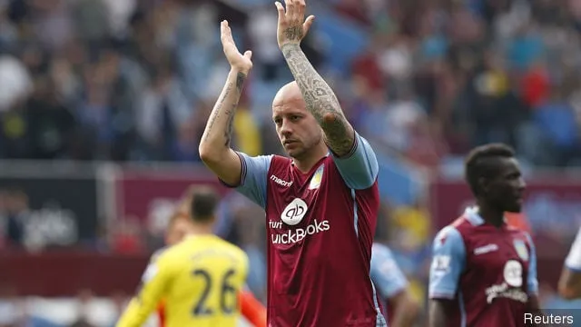 Aston Villa' title='A Tottenham 2008-as Ligakupa-győztesei XI: hol vannak most?