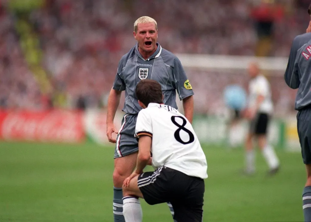 «Чаму яны такія?» - Дзіўны кліп «Газа Англія супраць Германіі» збянтэжыў фанатаў Рэйнджэрс