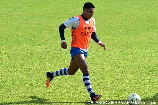 Emilio Izaguirre révèle ce qu'on lui a dit sur Scott Brown du Celtic