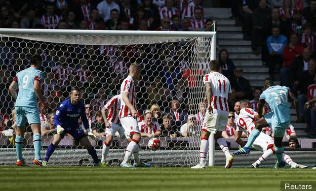 jamón del oeste' title='Michail Antonio del West Ham: la temporada en imágenes hasta ahora