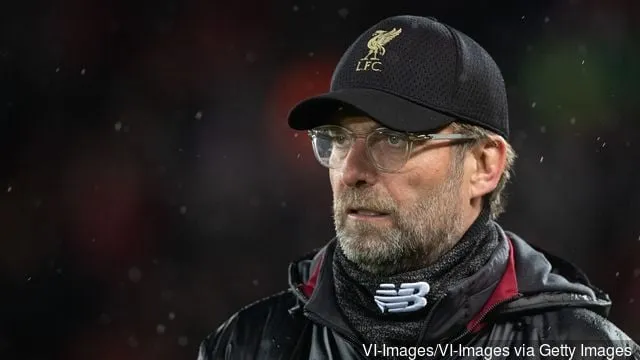coach Jurgen Klopp van Liverpool FC tijdens de Uefa Champions League ronde van 16 wedstrijd tussen Liverpool FC en Bayern München op Anfield op 19 februari 2019 in Liverpool, Verenigd Koninkrijk' title='Javi Martinez van Bayern München legt uit hoe hij een droom vervulde bij Liverpool