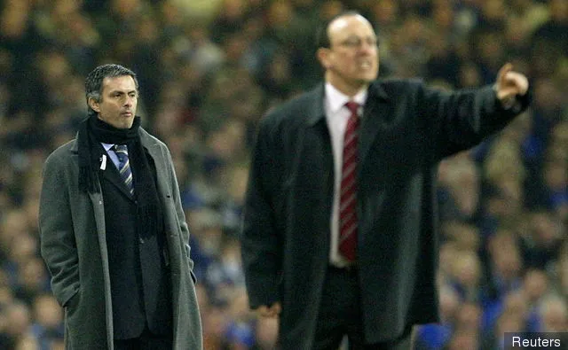 Rafa Benitez og Jose Mourinho ved ligacupfinalen i 2005' title='Danny Murphy forklarer, hvorfor han blev renset. Jose Mourinho tog ikke Liverpool-jobbet