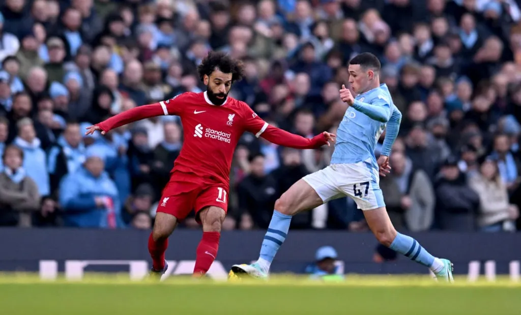 Wayne Rooney siger, at det vil tage 'ti år' for Phil Foden at nå niveauer af 'utrolig' Liverpool-stjerne