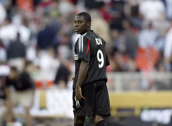 새로운 펠레' title='새로운 펠레