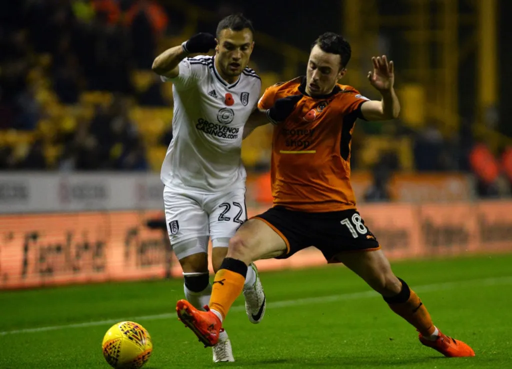 ウルヴァーハンプトン・ワンダラーズ v フラム - スカイ ベット チャンピオンシップ' title='700万ポンドのスター獲得交渉中、オリヴィエ・ダクールがフラムのフランス人エースワースト5にランクイン