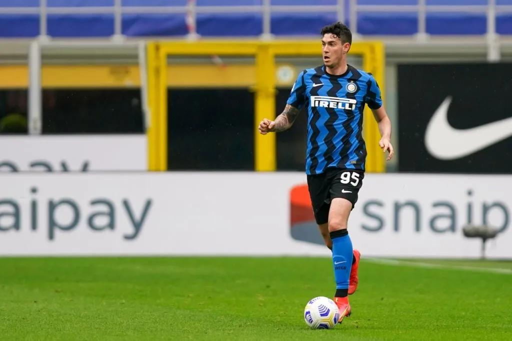 Агент дзеліцца навінамі пра Алесандра Бастоні на фоне сцвярджэнняў, што ён адмовіўся ад Ліверпуля