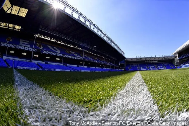 2018年5月5日、イングランド・リバプールのグディソン・パークで行われたプレミアリーグのエバートン対サウサンプトンの試合前のグディソン・パークの全景。' title='エヴァートンのストライカー、モイーズ・キーンがアルメニア戦で２得点した後、U21イタリア監督パオロ・ニコラートから称賛された