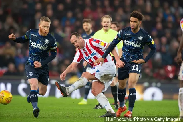 チャーリー・アダム、今シーズンのリーズ・ユナイテッドには2つの問題と1つの良い点があると示唆