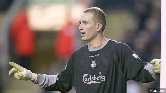 L'ex portiere del Liverpool ricorda come il club abbia fatto di tutto per suggellare il suo contratto da record