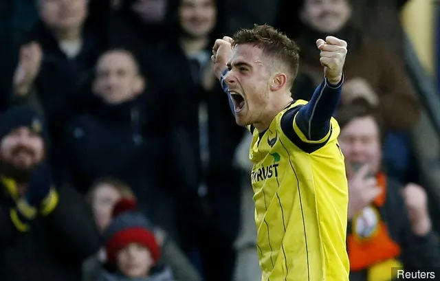 フレディ・シアーズはウェストハムのトニ・マルティネスにとって警告となるべきだろうか？