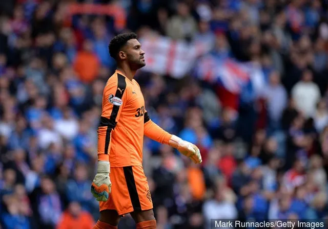Wes Foderingham fra Rangers ser på under Ladbrokes Scottish Premier League-kamp mellem Rangers FC og Celtic FC på Ibrox Stadium den 23. september 2017 i Glasgow Skotland.' title='Andy Goram roser Rangers' aftale for Allan McGregor