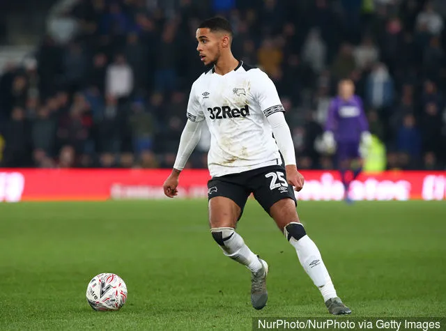 Derby County-fans reagerer på Twitter på Max Lowes kommentarer