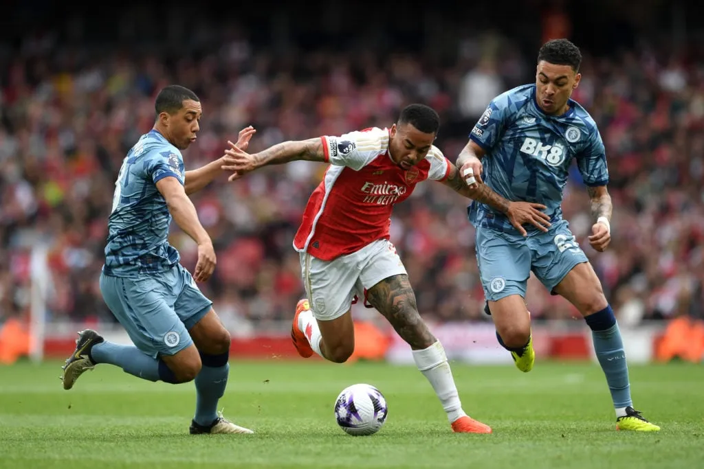 Theo Walcott zegt dat er een groot probleem is met een Arsenal-ster van £ 45 miljoen voorafgaand aan het gelijkspel van Bayern München