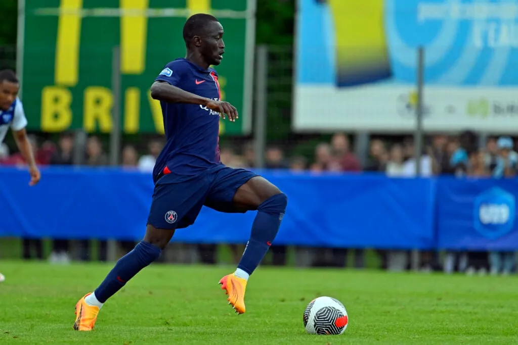 Paris Saint-Germain - Auxerre - Final del campeonato sub-19' title='¿Quién es Mahamadou Sangaré? Perfil del jugador y análisis sobre Wonderkid pasando el examen médico del Manchester City